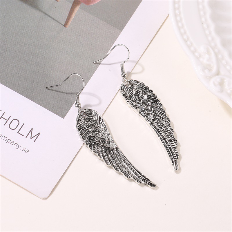New Elegant Wing Stud Earrings for Women Fashion Angel Wings Trendy Ear Accessories