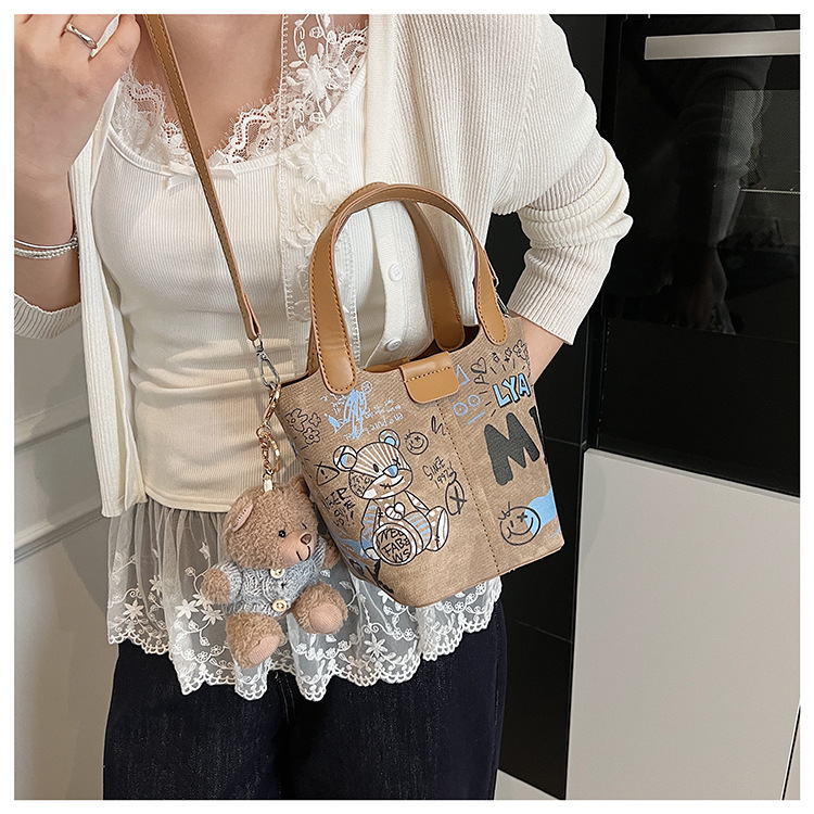 2025 Graffiti Women's Bucket Bag New Autumn/Winter Fashion Luxury Bag Elegant Retro niche Design Handbag Designer Bag