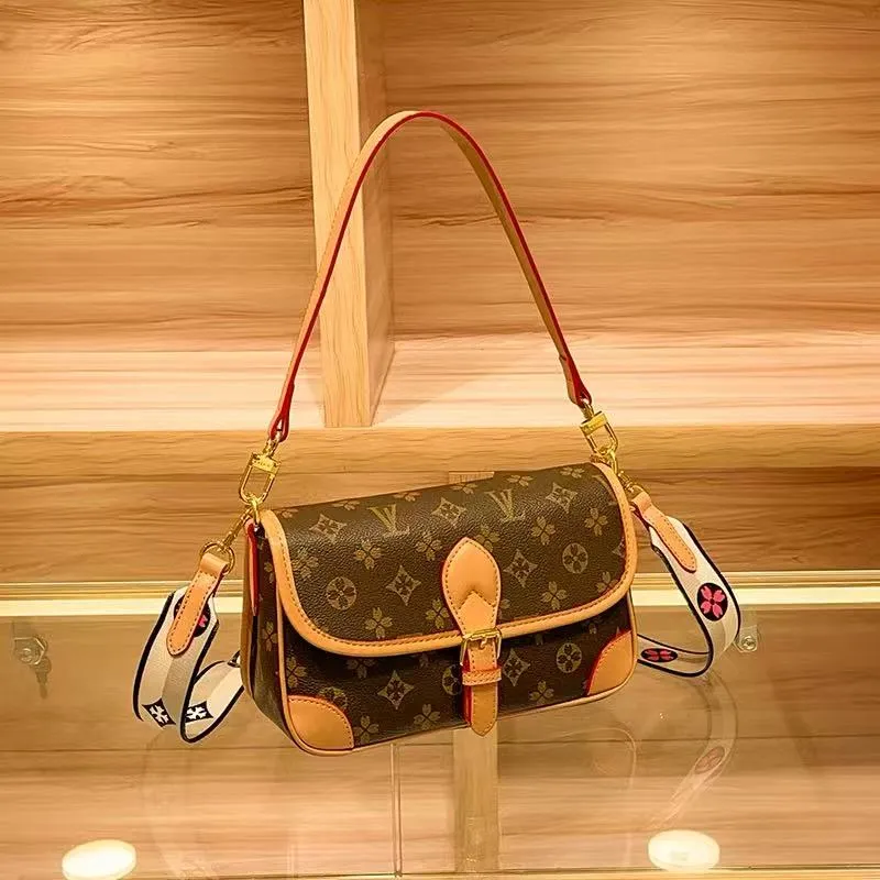 2025 Fashion Women Bag Brand Design Shoulder Bag for Women Bags Handbag Handbags Lady Messenger Designers Crossbody Tote Wallet