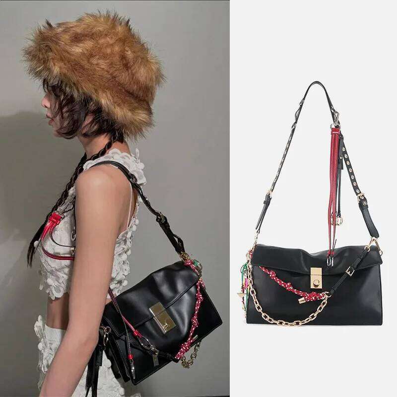 High-End Flap Messenger Retro Small Pendant Lock Motorcycle Brand Genuine Leather Square Classic Shoulder Bag