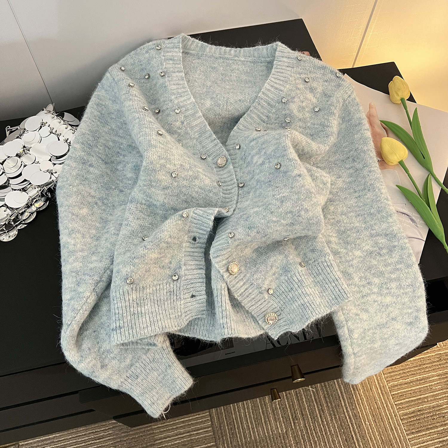 2025 new nail drill small coarse wool short jacket fragrant soft knitted cardigan sweater high-end women's long sleeved autumn and winter fashion