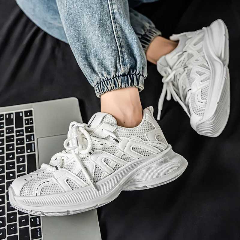 Mens Joker casual sports shoes Four seasons softsole nonslip breathable outdoor running shoes fashion student light sneakers Z250930