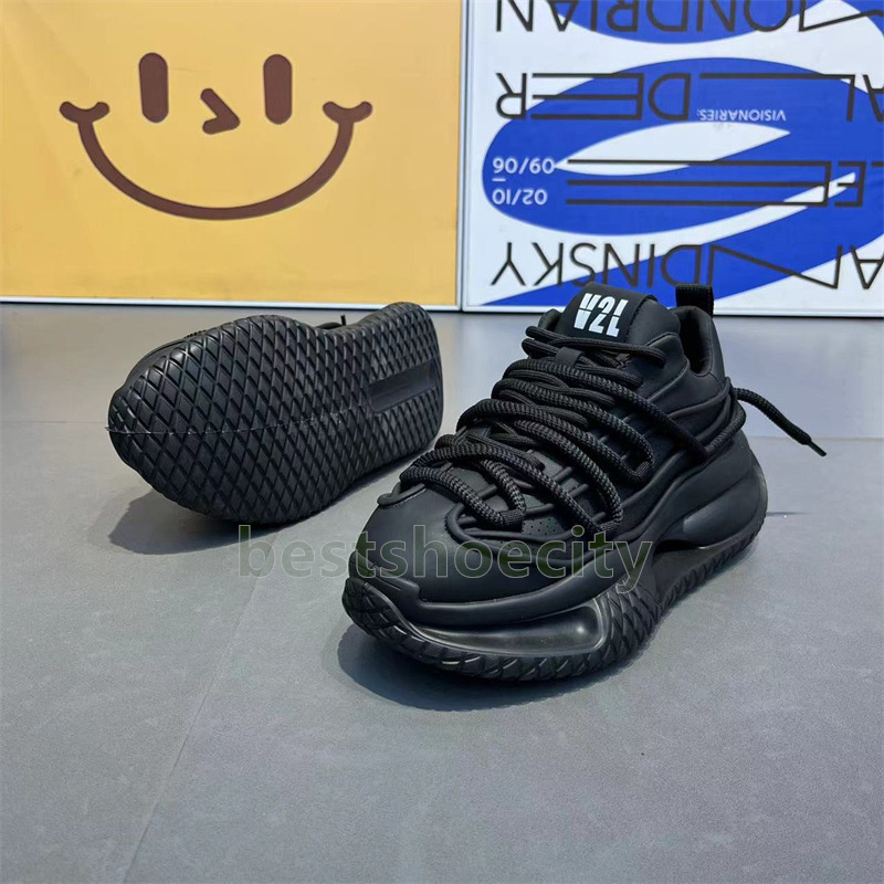 Trending Style running shoes Versatile mens trainers Comfort Breathable black white Non-slip shock-absorbing Thick-soled sneakers size 39-44