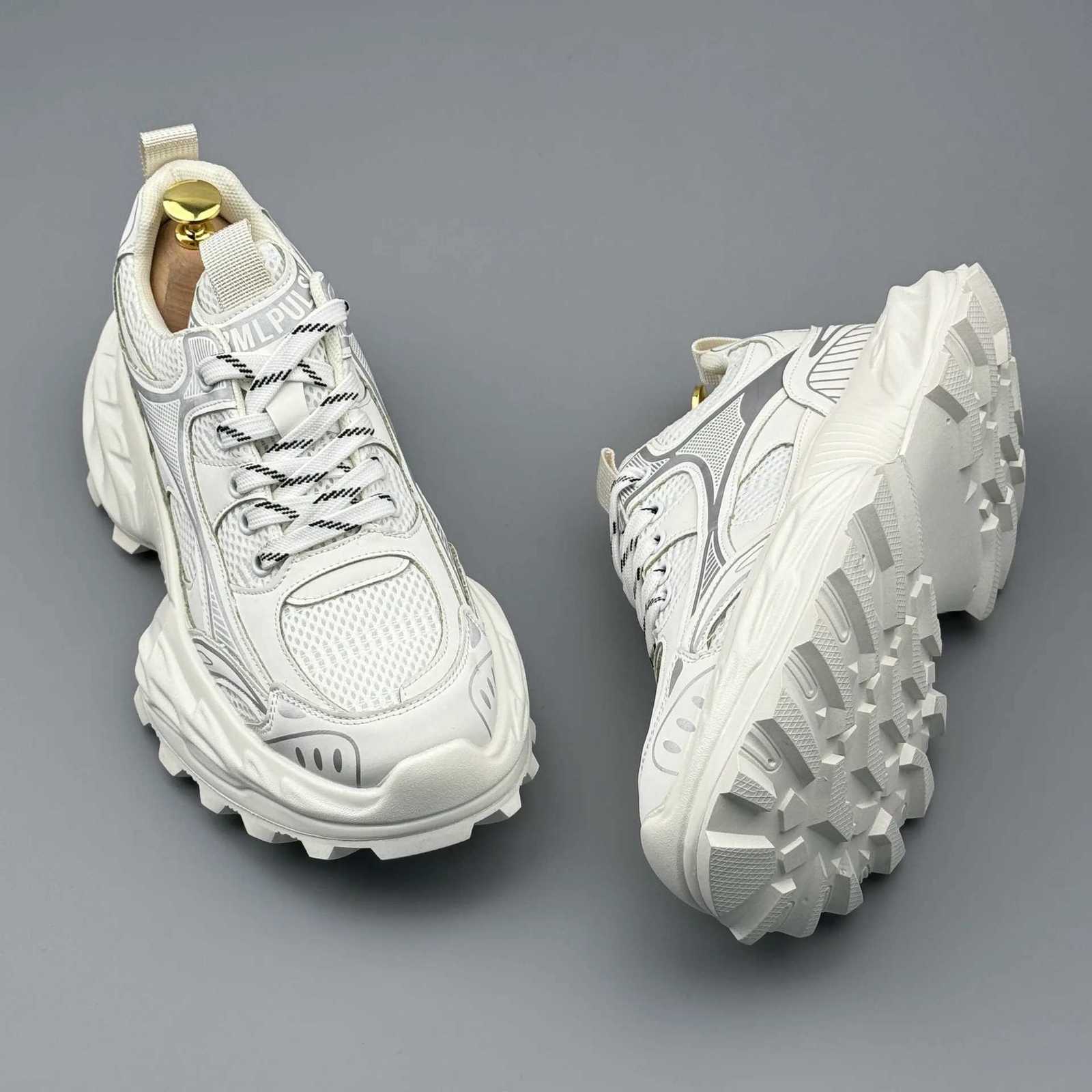 New mens shoes with thick soles heightincreasing dad sneakers fashionable and trendy versatile for sports and casual wear Z250930