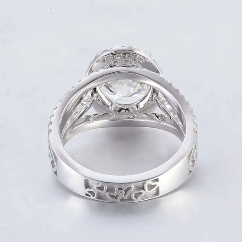 Oval Shape Cluster Dia Moissanite VVS DEF Wedding Rings With 3 rows Paved stones Sier 10K 14K Gold Engagement ring