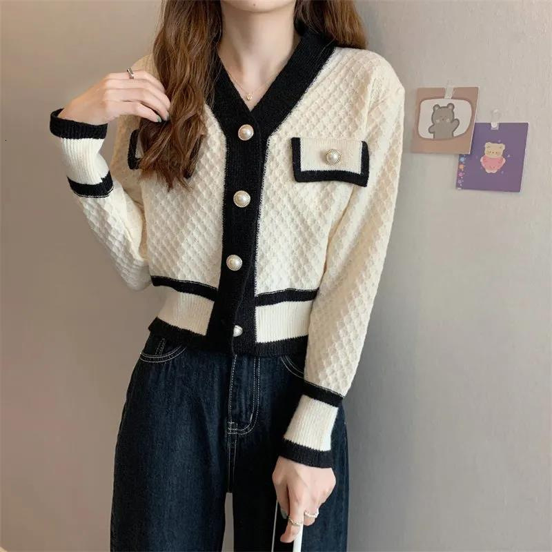 2025 designer retro wool sweater women's design knitted sweater autumn new coarse wool short jacket hot selling autumn and winter new luxury jack