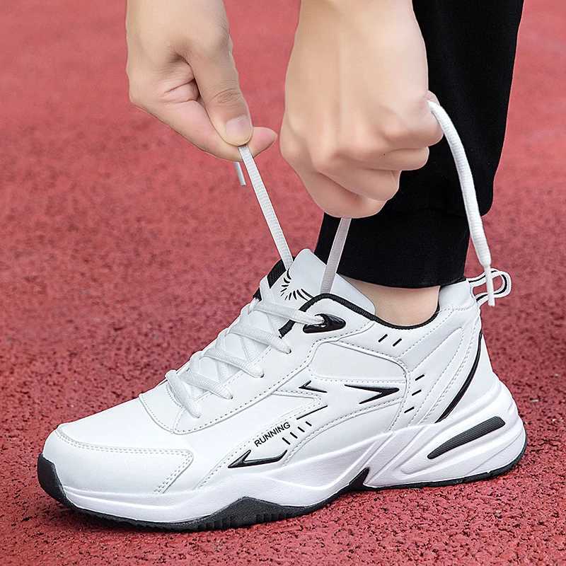 mens thick soled versatile sports shoes four season anti slip comfortable casual fashion outdoor running commuting sports shoes Z250930