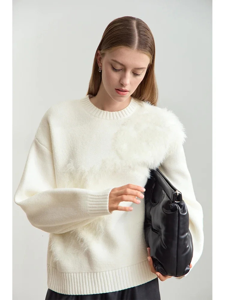Amii Sweaters Women 2025 Winter Christmas Mink Strawberry Jacquard Oneck Sweater Pullover Loose Casual Top 12424098 250930