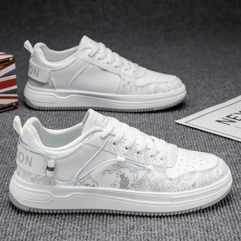 Fashion Korean Style Casual Sneakers Men Lowtop Design Mens Skate Shoes Platform Skateboard Sports Shoes Z250930