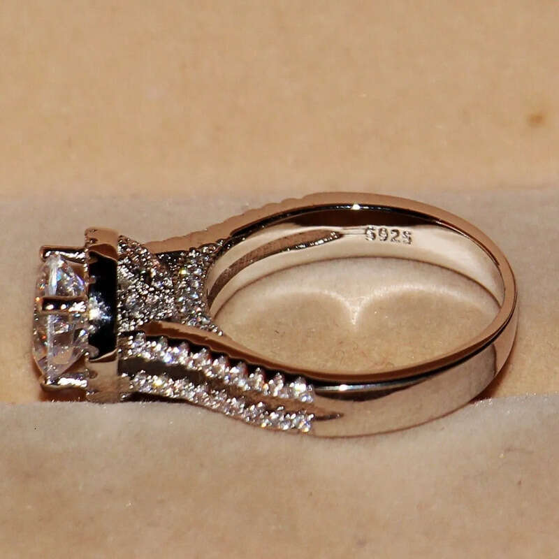 Victoria Wieck Pave setting Vintage Jewelry Sterling sier Round Topaz Simulated Dia Wedding Engagemet Rings for Women Size 5-11