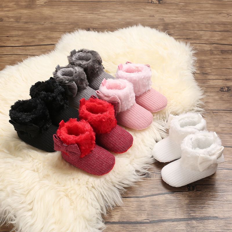Winter Baby Boots Infant Toddler Warm Fashion Warm Plush Shoes Kidszworld With Fuzzy Balls First Walkers Kid Shoes 0-18M Months K0469