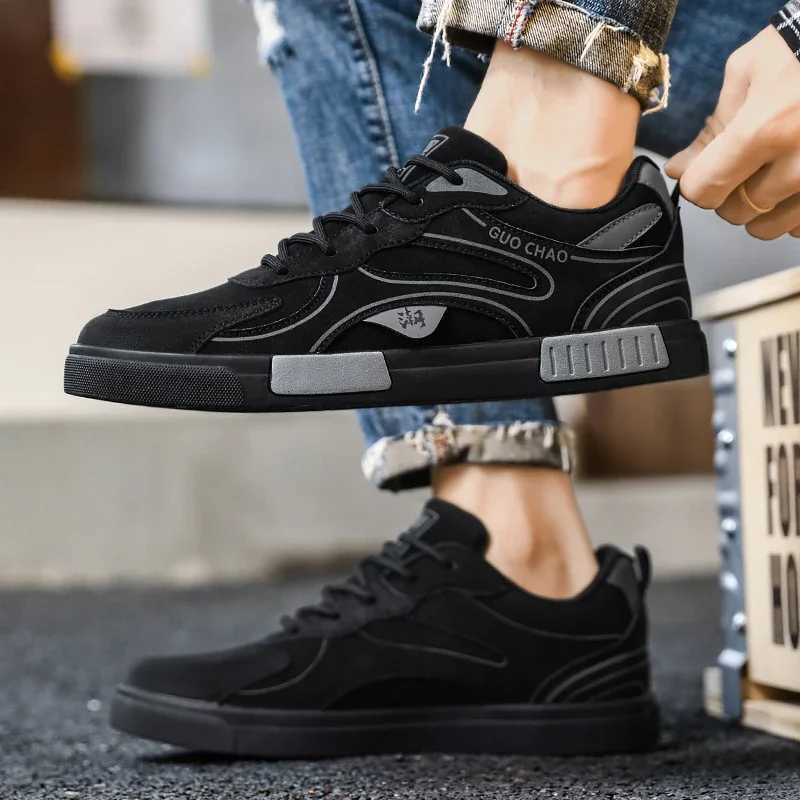 Mens Casual Board Shoes Are Lightweight Fashionable Versatile Mens Casual Shoes Mens Plus Size Outdoor Travel Shoes Z250930