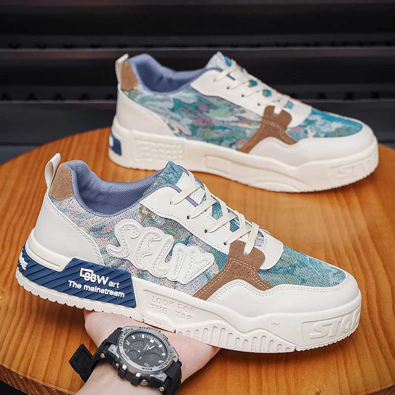 Korean Version Mens Casual Sports Shoes Fashionable and Versatile Letter Style Casual Board Shoes Z250930