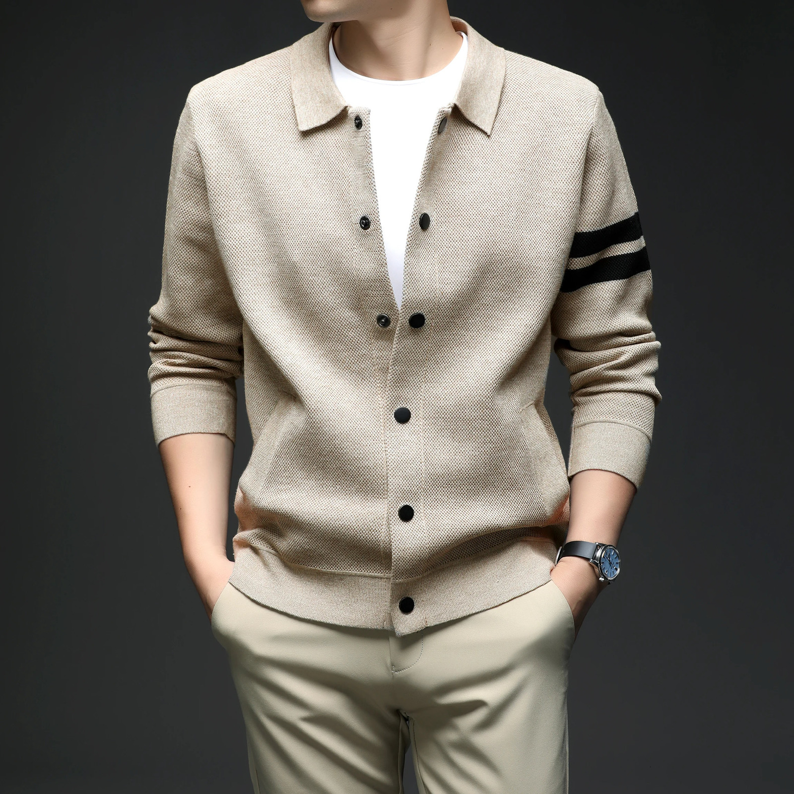 Mens knitted cardigan collar autumn and winter mens sweater fashion versatile leading jacket 250929