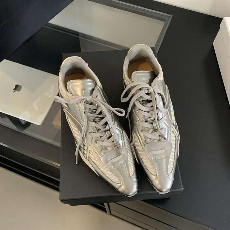 Niche Pointed Toe for Women 2025 Autumn Winter New German Training silver Lace-up Flat Versatile Casual Sports Shoes