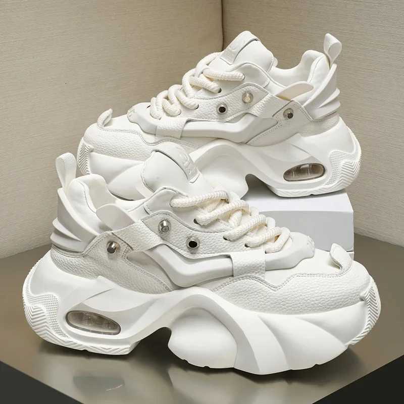 Men Chunky Sneakers Platform Shoes Outdoor Comfortable Sports Shoes for Men Lace Up Tennis Shoe New Height Increasing Male Shoes Z250930