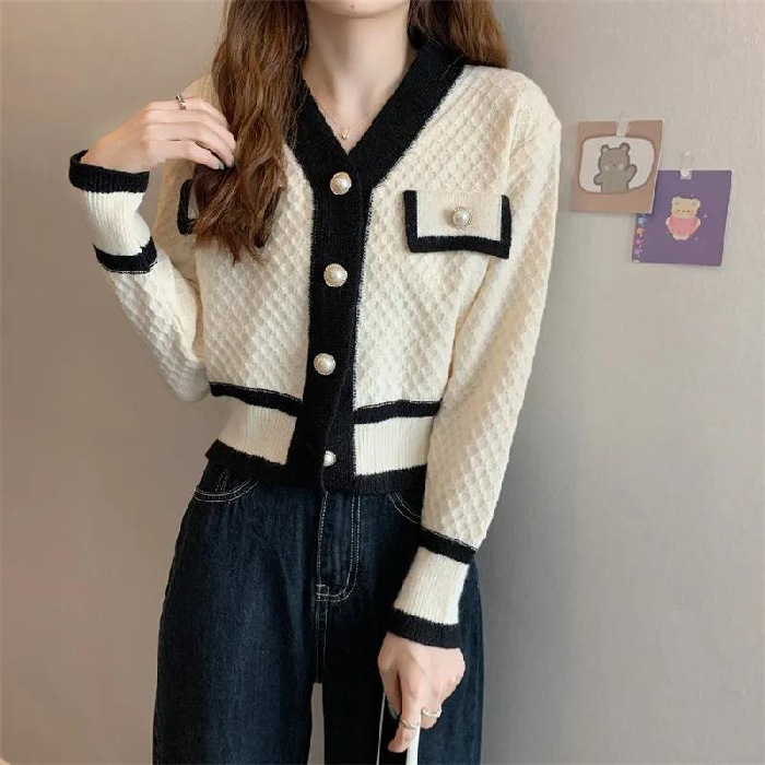 2025 designer retro wool sweater women's design knitted sweater autumn new coarse wool short jacket hot selling autumn and winter new luxury jack