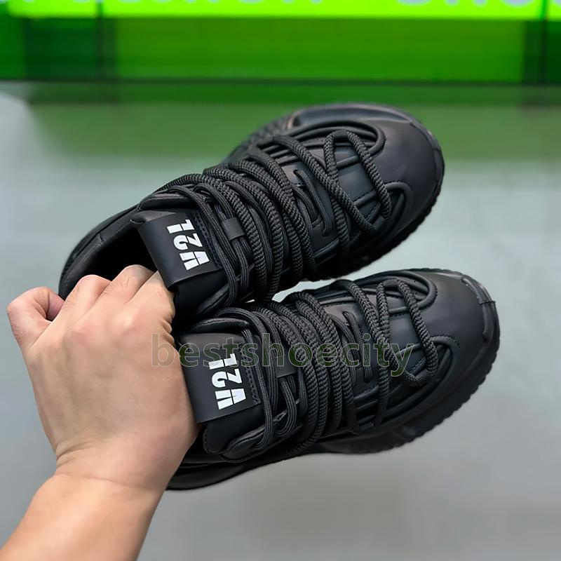 Trending Style running shoes Versatile mens trainers Comfort Breathable black white Non-slip shock-absorbing Thick-soled sneakers size 39-44