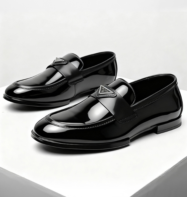 Fashion Mens Shoes 2025 New Design Arrival Glossy Patent Leather Casual Leather Shoes Trendy Stylish Minimalist Business Formal Shoes Free Shipping