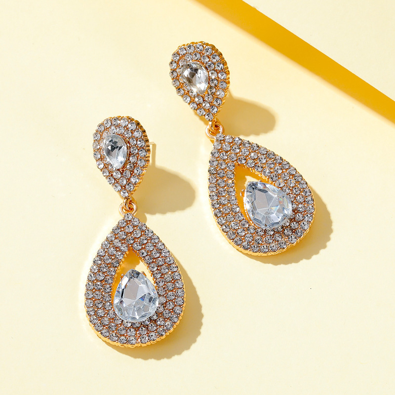 New Full Dia Elegant Long Goddess Super Sparkling Zircon Water Drop Temperament Crystal Bridal Earrings