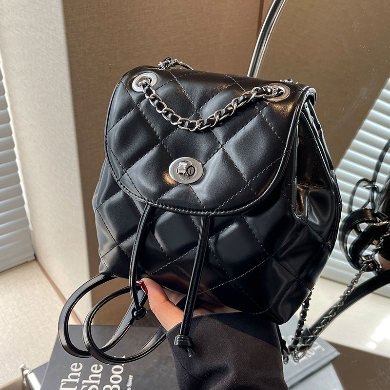 Designer Bag Chain Quilted Backpack Luxury Bag Simple Women High-end 2025 New Summer Korean Style PU Small Backpack For Going Out