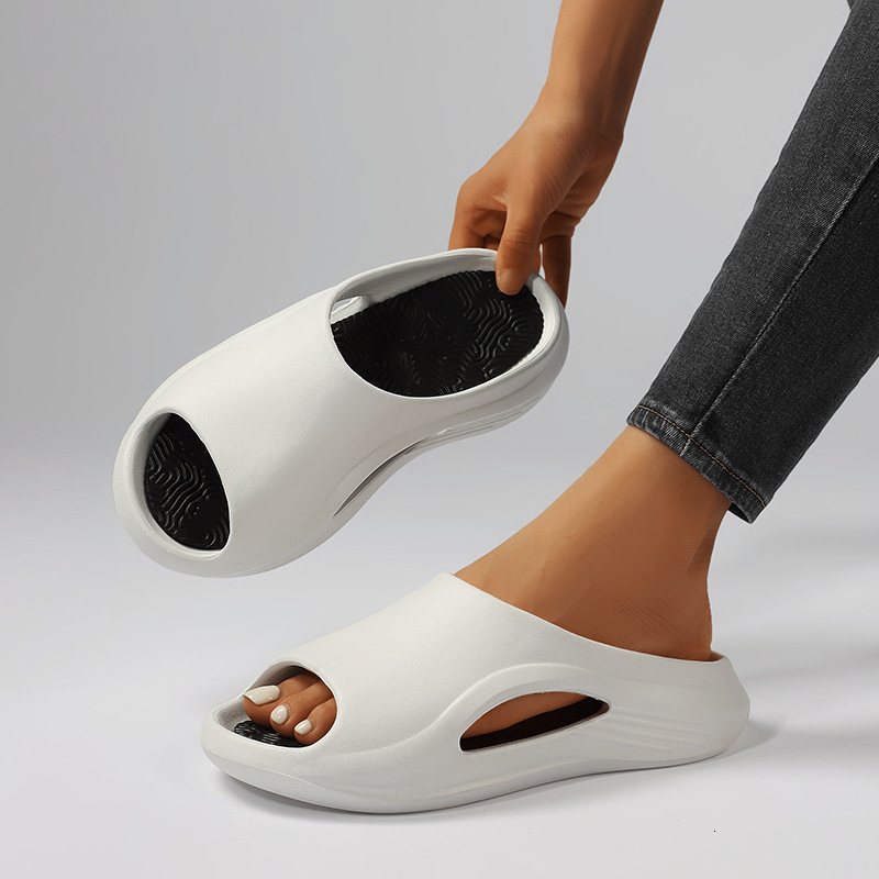 EVA Sports Outdoor Slippers for Men, Non-Slip, Odor-Free, Thick Sole, Cushioned Feel, Summer Coconut Shoes ddmymarket