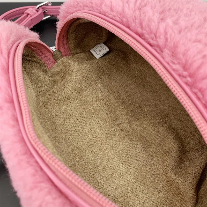 Box Bag Women 2024 Winter Trendy Faux Fur Shoulder Bags Handbag Y2k Girls Fashion Festival Crossbody 250930