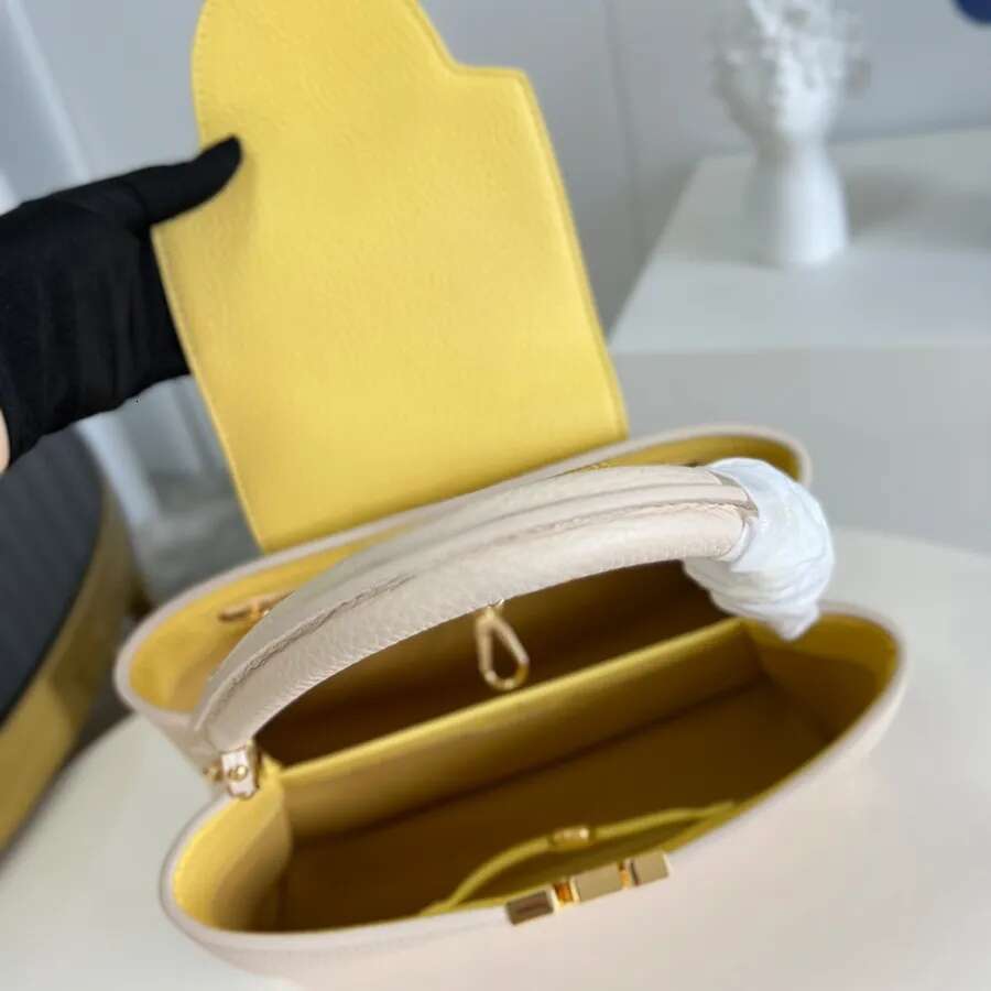 Designer Handbag Genuine leather Shoulderbag Crossbody Delicate knockoff Tote bag