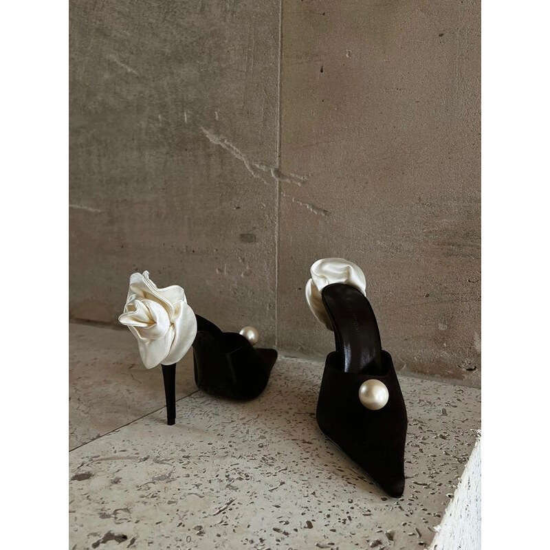 35-43 Plus Size New Pointed Vheelvet Pearl High heels Women Thin heel Socialite Party White Rose Flower Closed Toe Backless Sandals