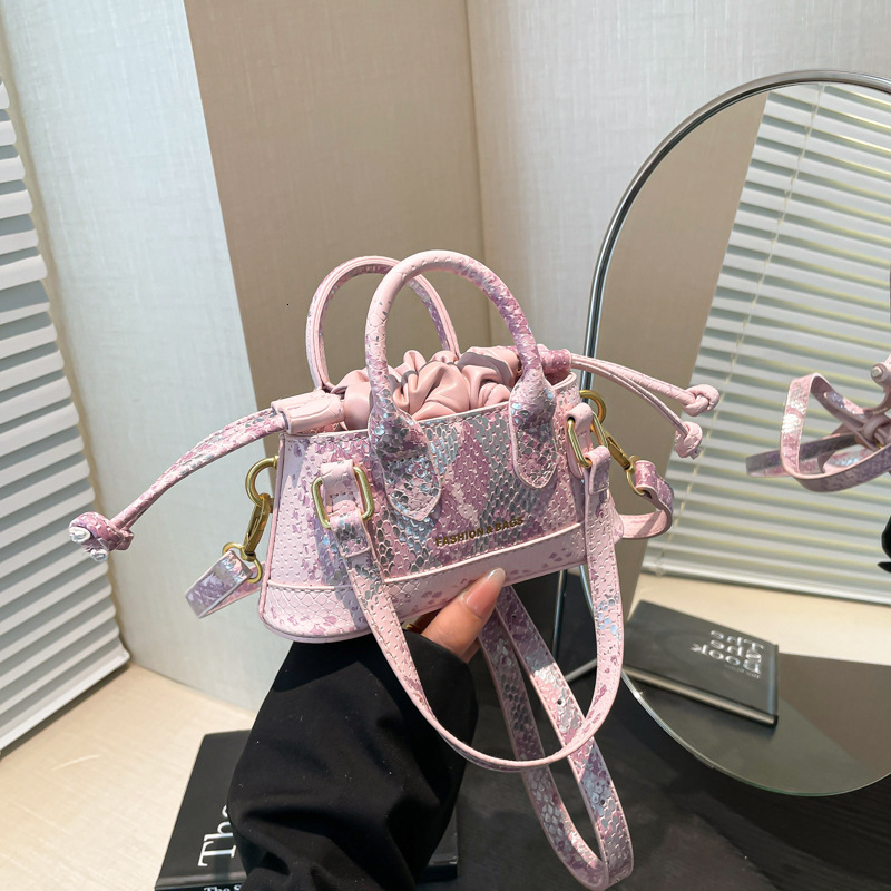 New Unique Design Women's Trendy Versatile Style Mini Handbag Autumn/Winter Fashion Retro Texture Luxury Bag Designer Bag