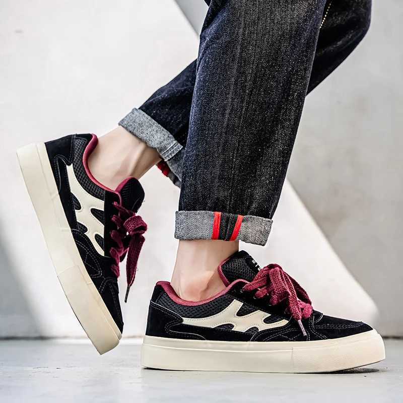 Mens Sports Shoes Mens Shoes Soft Soled Non Slip Casual Board Shoes Student Lace Up Outdoor Travel Shoes Z250930