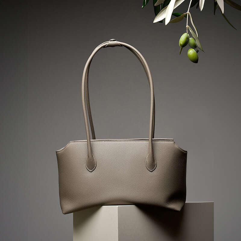 Luxury bag Niche Minimalist New High End Genuine Leather Women s Tote French Style Cowhide Underarm Shoulder Commuter Bag