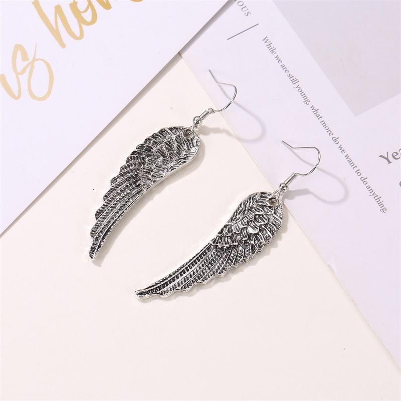 New Elegant Wing Stud Earrings for Women Fashion Angel Wings Trendy Ear Accessories