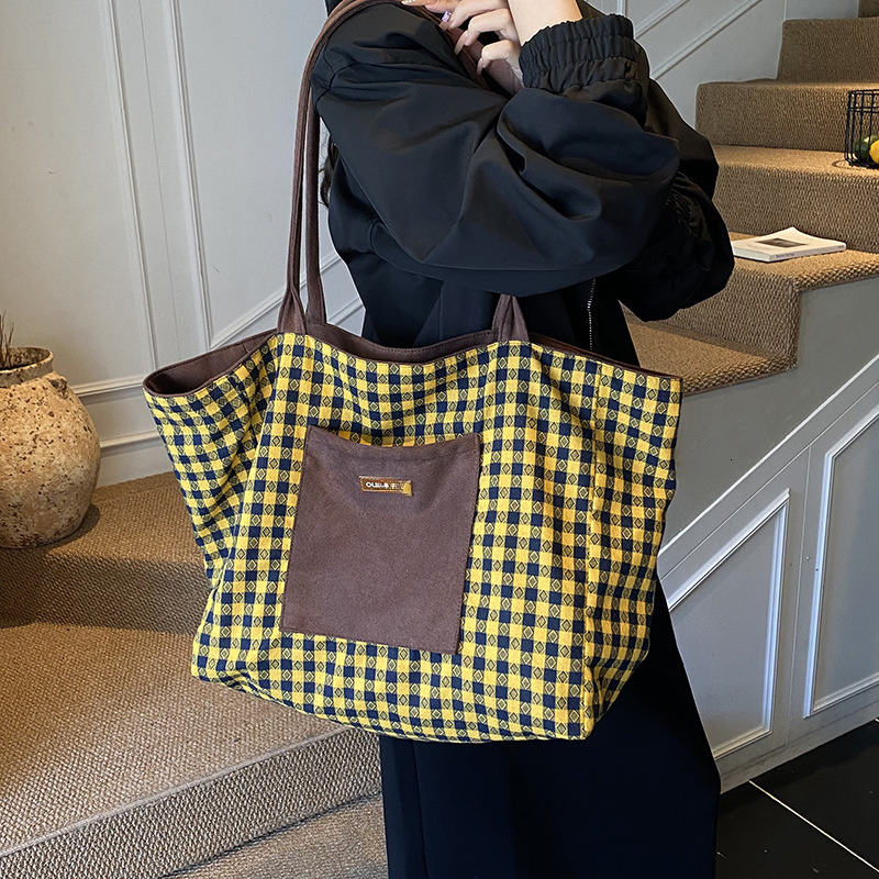 Ladies casual large capacity armpit bag autumn new suede handbag shoulder crossbody bag designer bag ladies Luxury bag shoulder bag Designer Bag