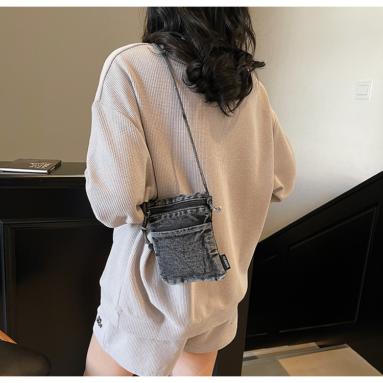 Leisure mini luxury bag, women's new denim bag, Korean version, autumn and winter retro, niche art crossbody bag, designer bag
