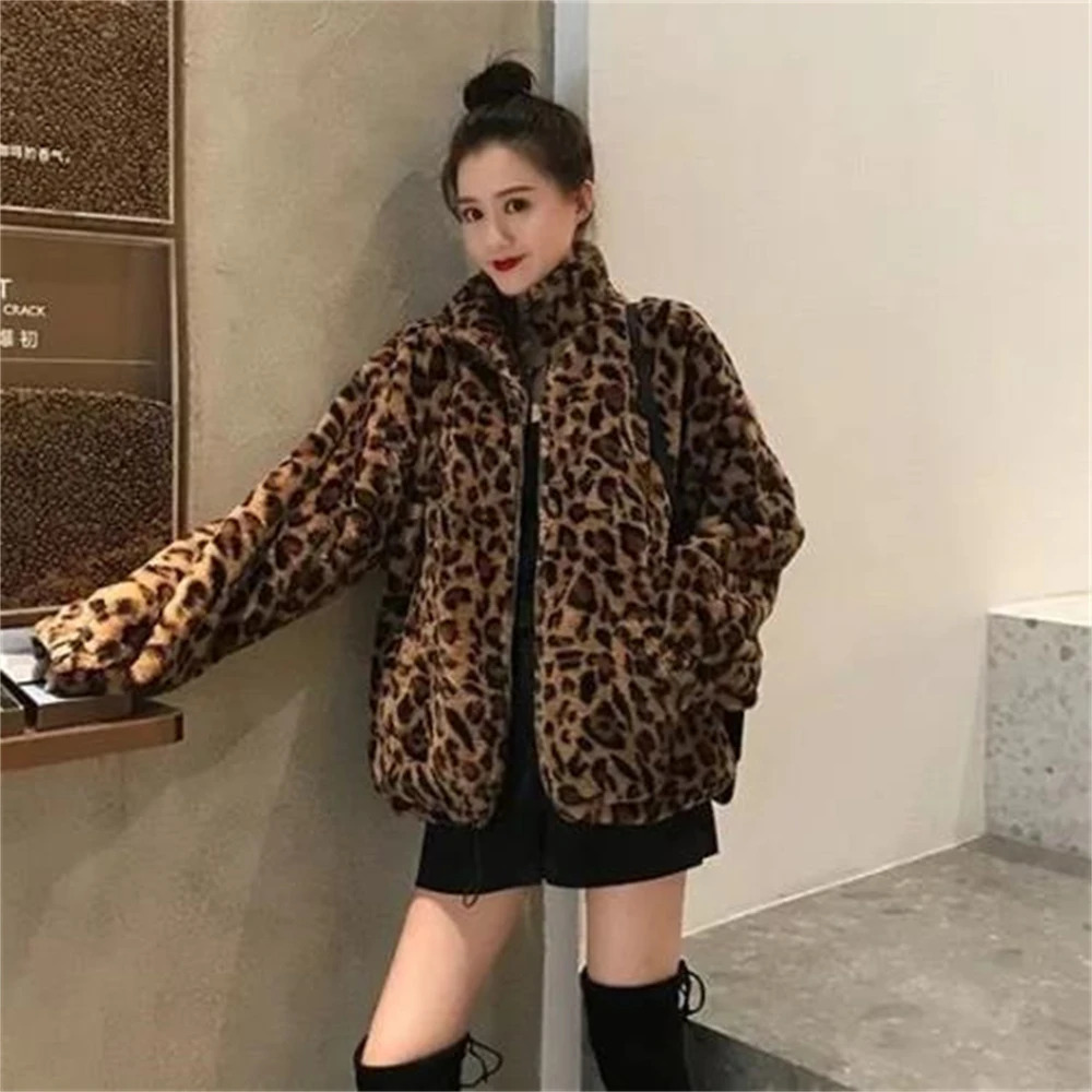 Women Warm Fur Outerwear Plush Jacket Winter Long 2024 Korean Version Loose Lamb Wool Faux Leopard Print Coat 250930