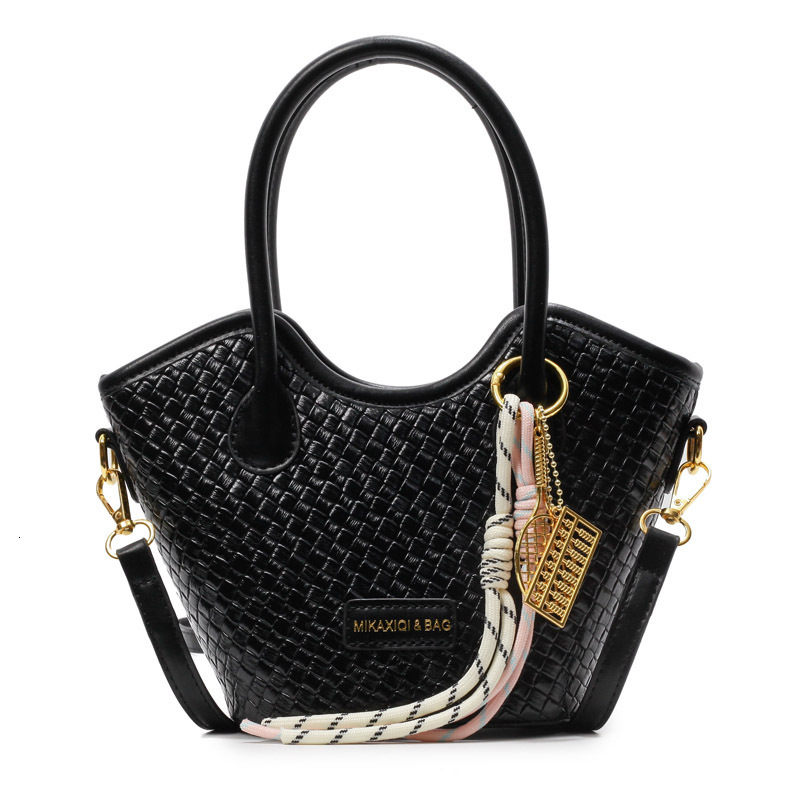 Ladies' Fashion Bucket Bag French Style Texture Shoulder Bag Fashion Weaving Pattern Trendy Luxury Bag Autumn/Winter New Designer Bag