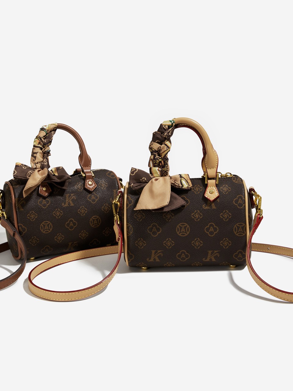 free shipping hot designer bag 2025 New Light Luxury Vintage Pillow Bag Fashionable and Versatile Boston Handbag for woman grey coffee