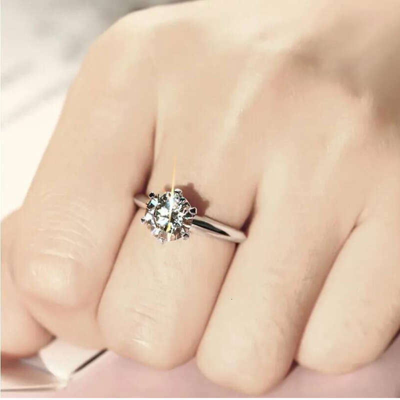 Victoria Wieck Brand New Jewelry Pure 100% Sterling Sier Solitaire Round Cut White Topaz CZ Dia Women Wedding Band Ring