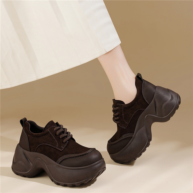 New women's small round toe trendy thick soled casual sports shoes, height increasing elegant women's shoes, trendy designer shoes