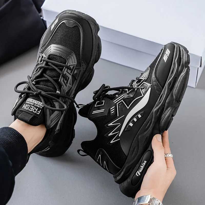 MansOutdoor Sports Casual Trekking Sneakers Breathable Hiking Shoes LaceUp Nonslip Comfortable Versatile Mens Shoes Z250930