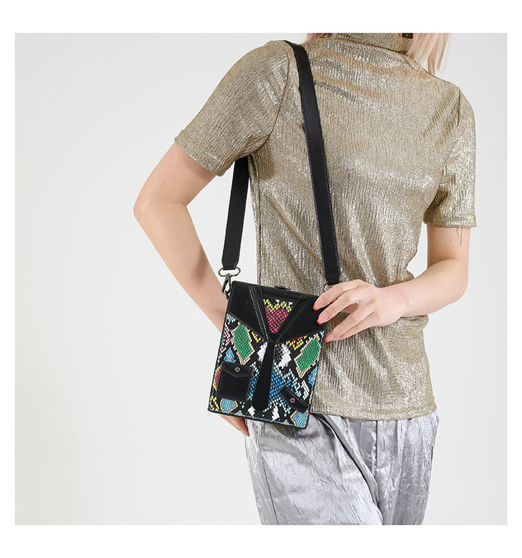 European and American fashion splicing style small square bag autumn and winter new snake skin texture luxury bag women's retro handbag designer 