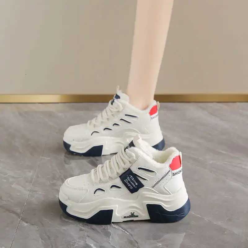 Zimni Flatheeled Cute Sneakers Casual Woman Shoes Big Size 48 Fashion Women 39 Sport High End Shoess Classical Snackers Z250930