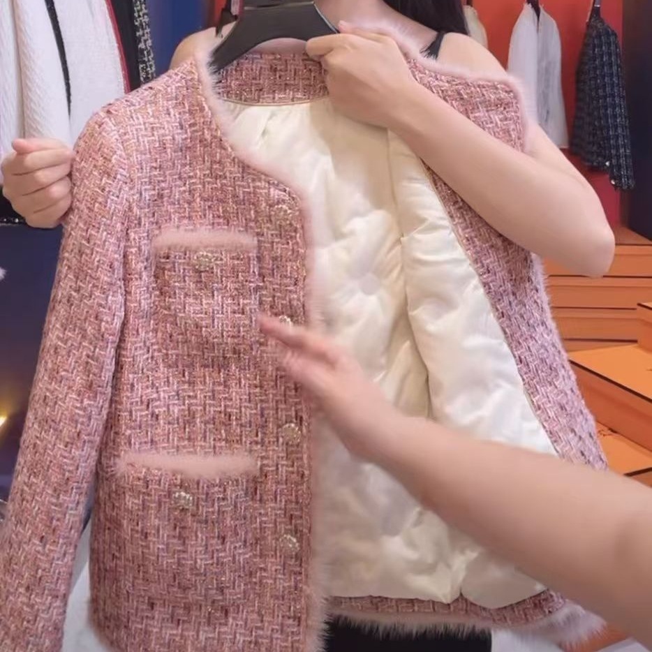 2025 Pink Quilted Designer Women's Open cardigan New Loose Korean fashion Thick Wool Casual Social Coarse Wool Short Top Autumn/Winter New Luxury