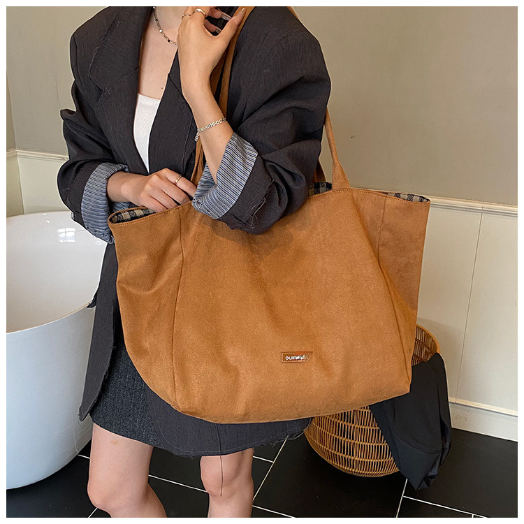Ladies casual large capacity armpit bag autumn new suede handbag shoulder crossbody bag designer bag ladies Luxury bag shoulder bag Designer Bag