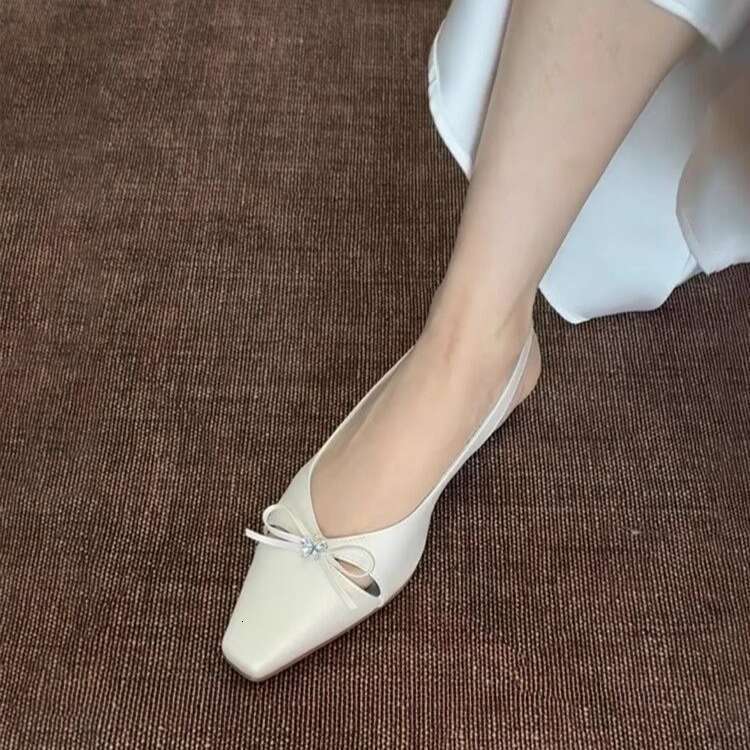 French Style Rhinestone Bow Hollow High Designer Shoe One-Strap Closed-Toe Sandals for Women Thick heel Backless Single Mid-heel Women's Shoes