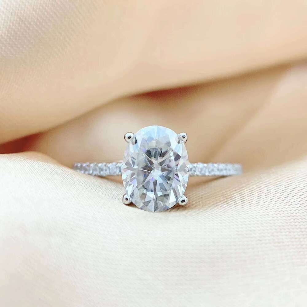Rose Gold Plated Jewelry 3ct Classic Silver Iced Oval Diamond Women Silicon Stone Ring