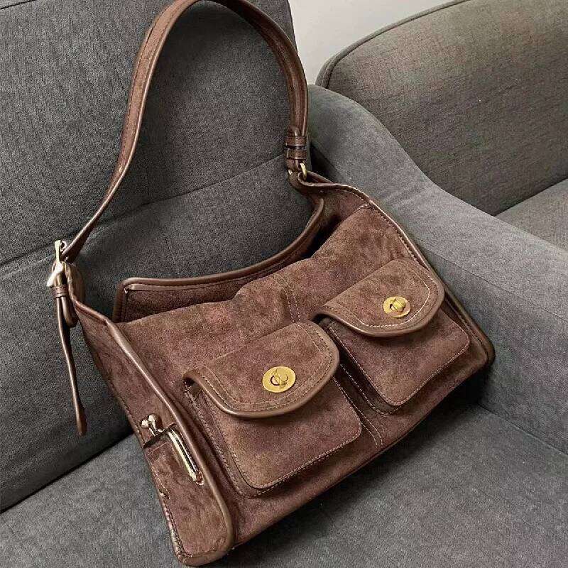 Casual Commuter Large Capacity Suede Pillow Single Shoulder Crossbody Bag Vintage Style Polyester Lining Zipper Closure