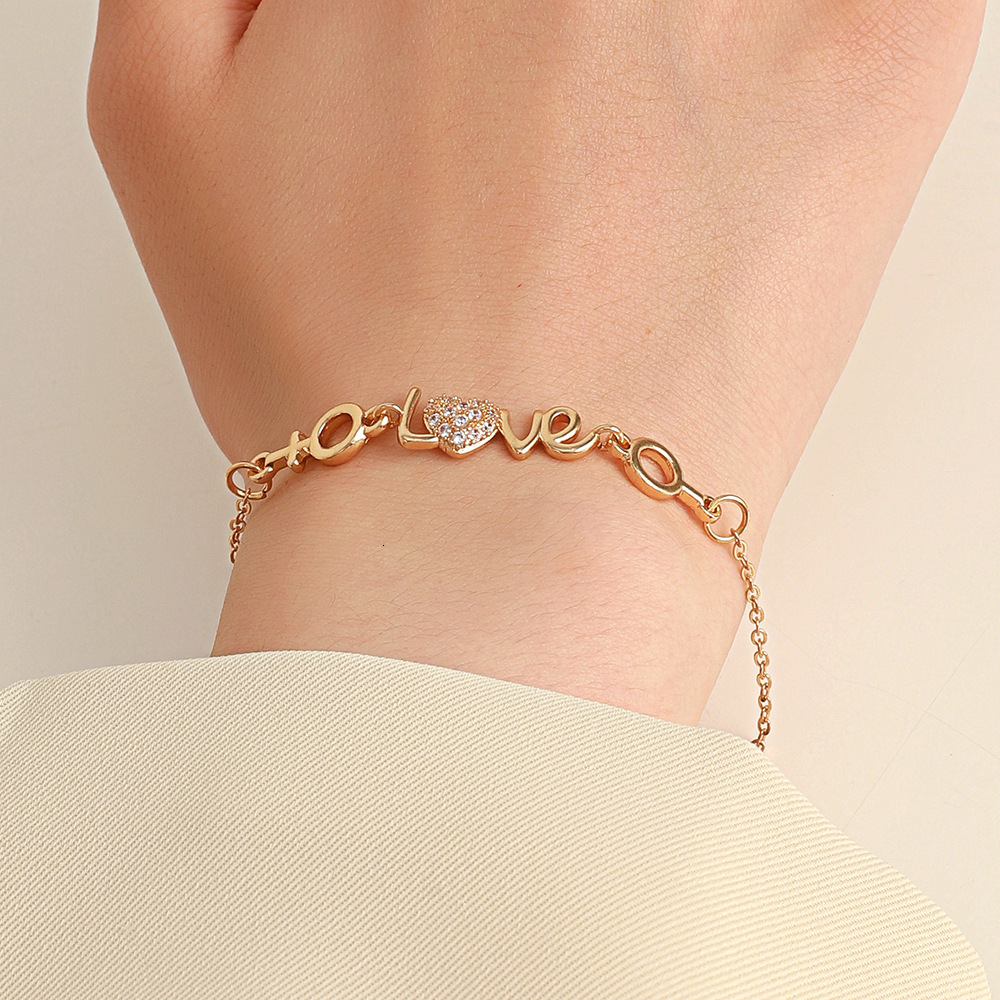 Ins Style LOVE Letter Heart-Shaped Couple Personality Temperament Copper Inlaid Dia Heart Bracelet for Men and Women