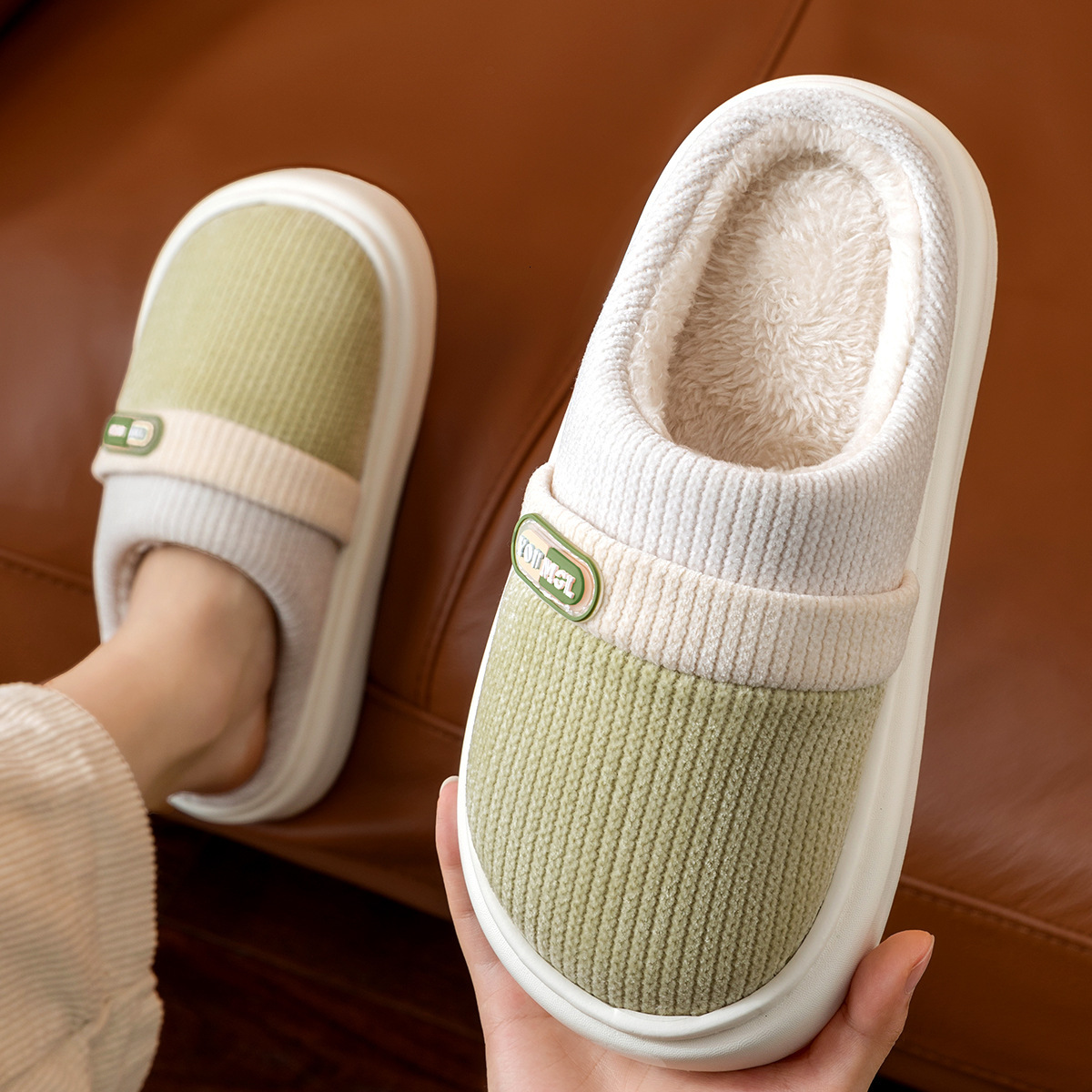 Men's Winter 2025 New Indoor Home Warm Color Block Fleece Lined Household Cotton Slippers for Women ddmymarket